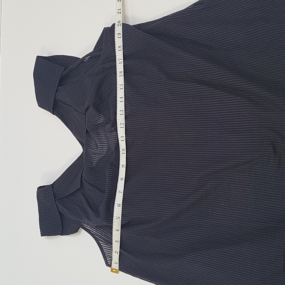 BCBG MaxAzria Ruffle Collar blouse - Picture 12 of 14
